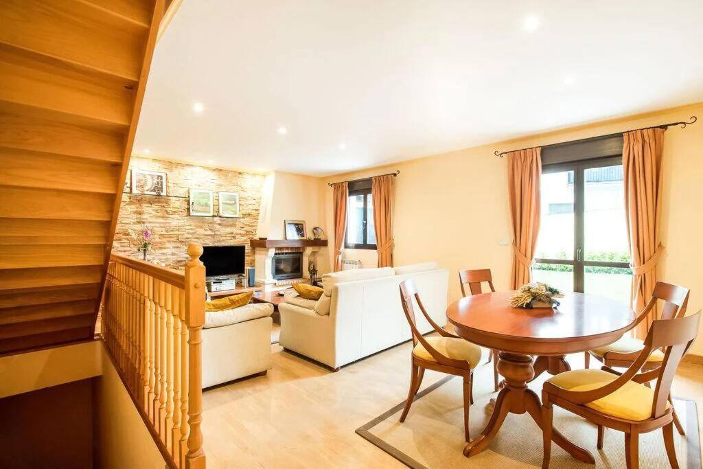 Magnifica Casa Con Jardin, Bbq E Hidromasaje Villa Leitza (Navarre)