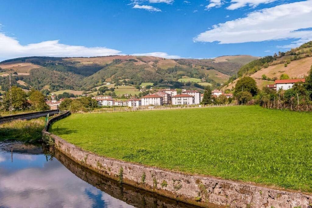Magnifica Casa Con Jardin, Bbq E Hidromasaje Villa Leitza (Navarre)