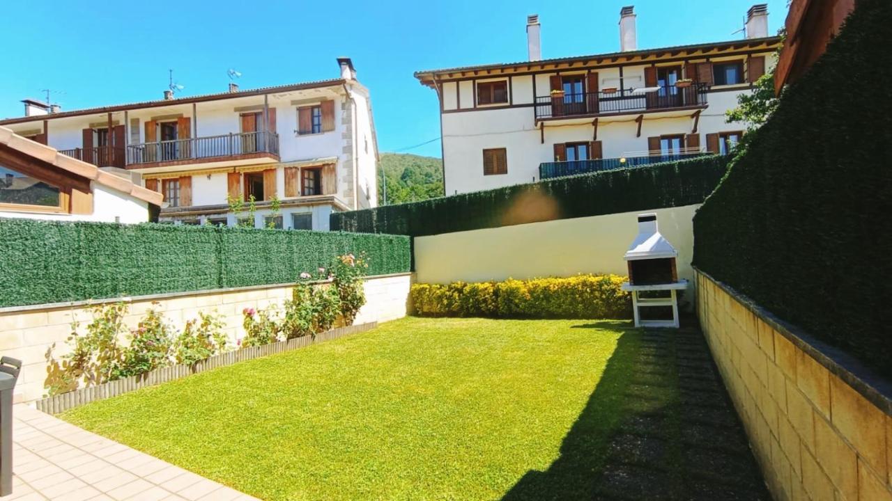 Magnifica Casa Con Jardin, Bbq E Hidromasaje * Leitza (Navarre)
